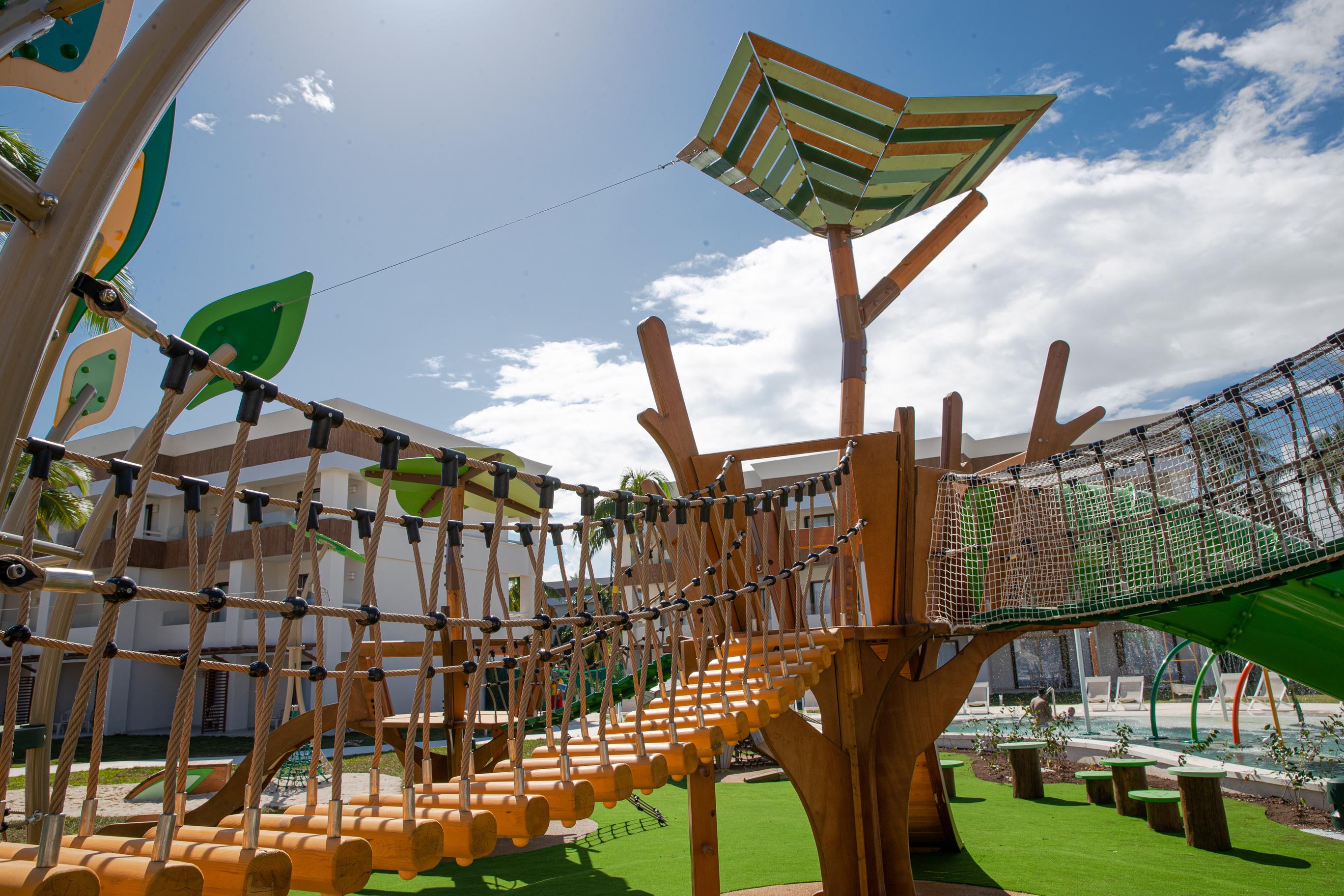 Bahia Principe Grand Tulum Hotel Riviera Maya Exterior photo Adventure Playground