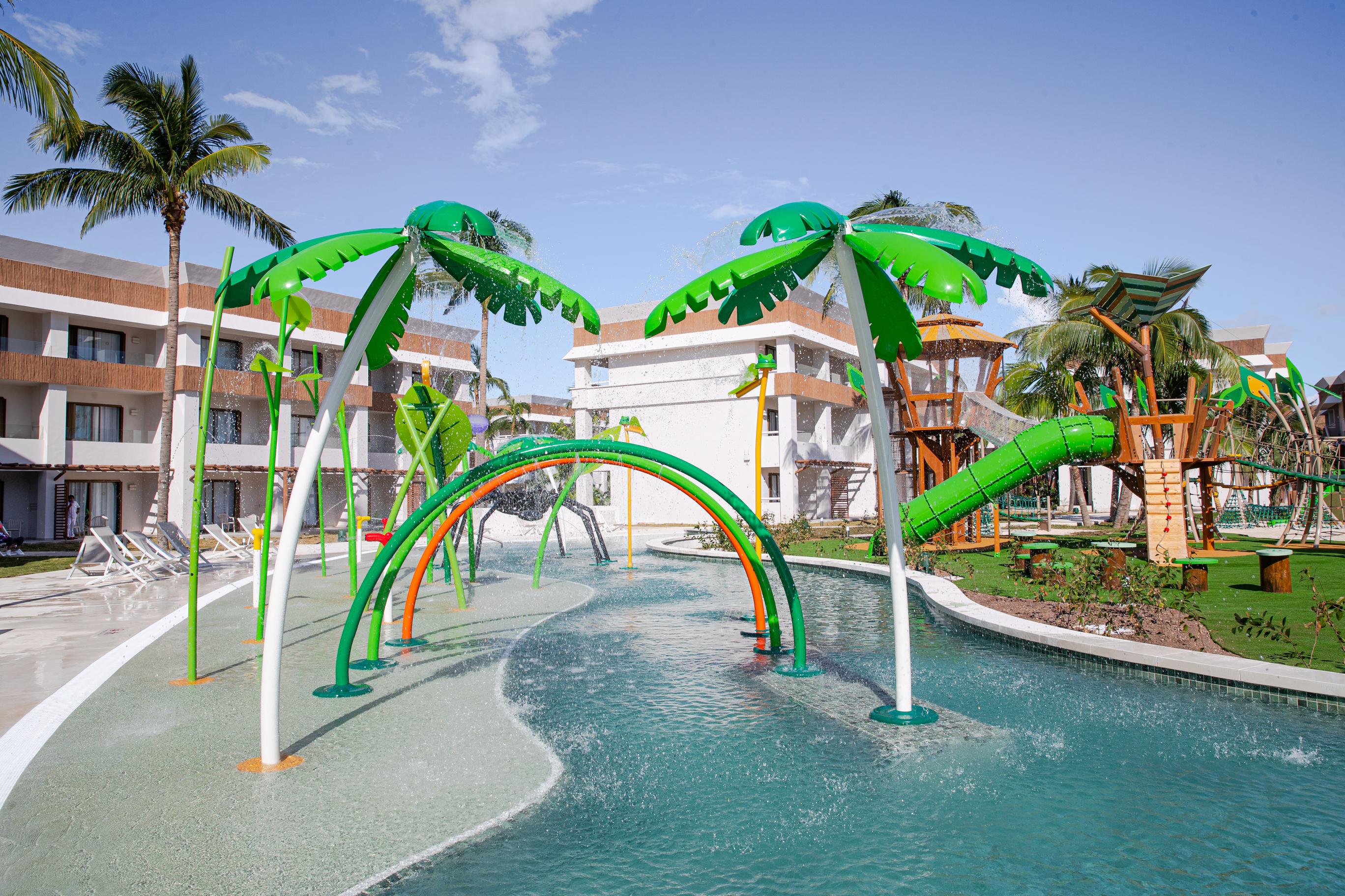 Bahia Principe Grand Tulum Hotel Riviera Maya Exterior photo Splash Zone at Hard Rock Hotel Riviera Maya