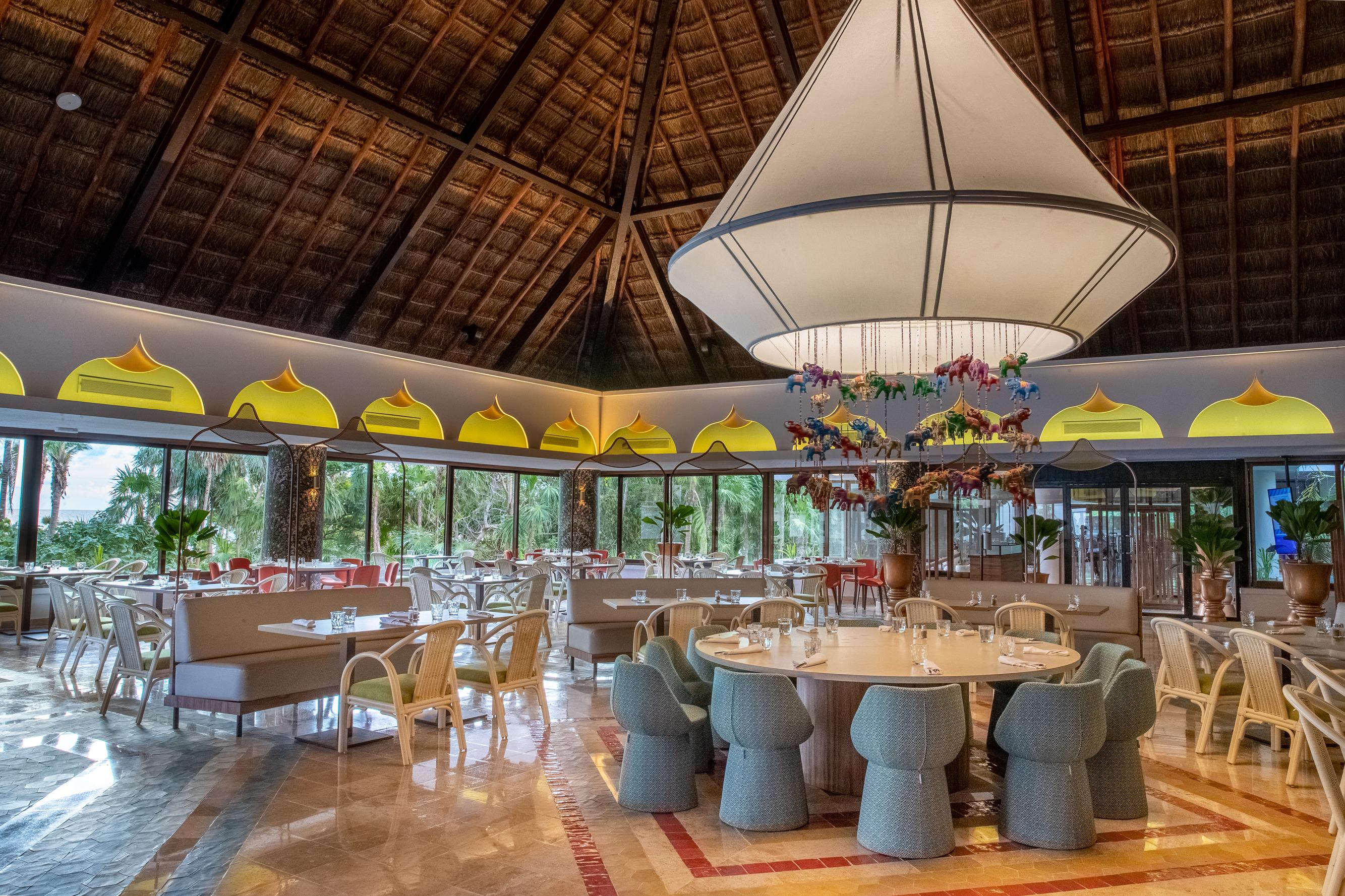 Bahia Principe Grand Tulum Hotel Riviera Maya Exterior photo Restaurant at the resort