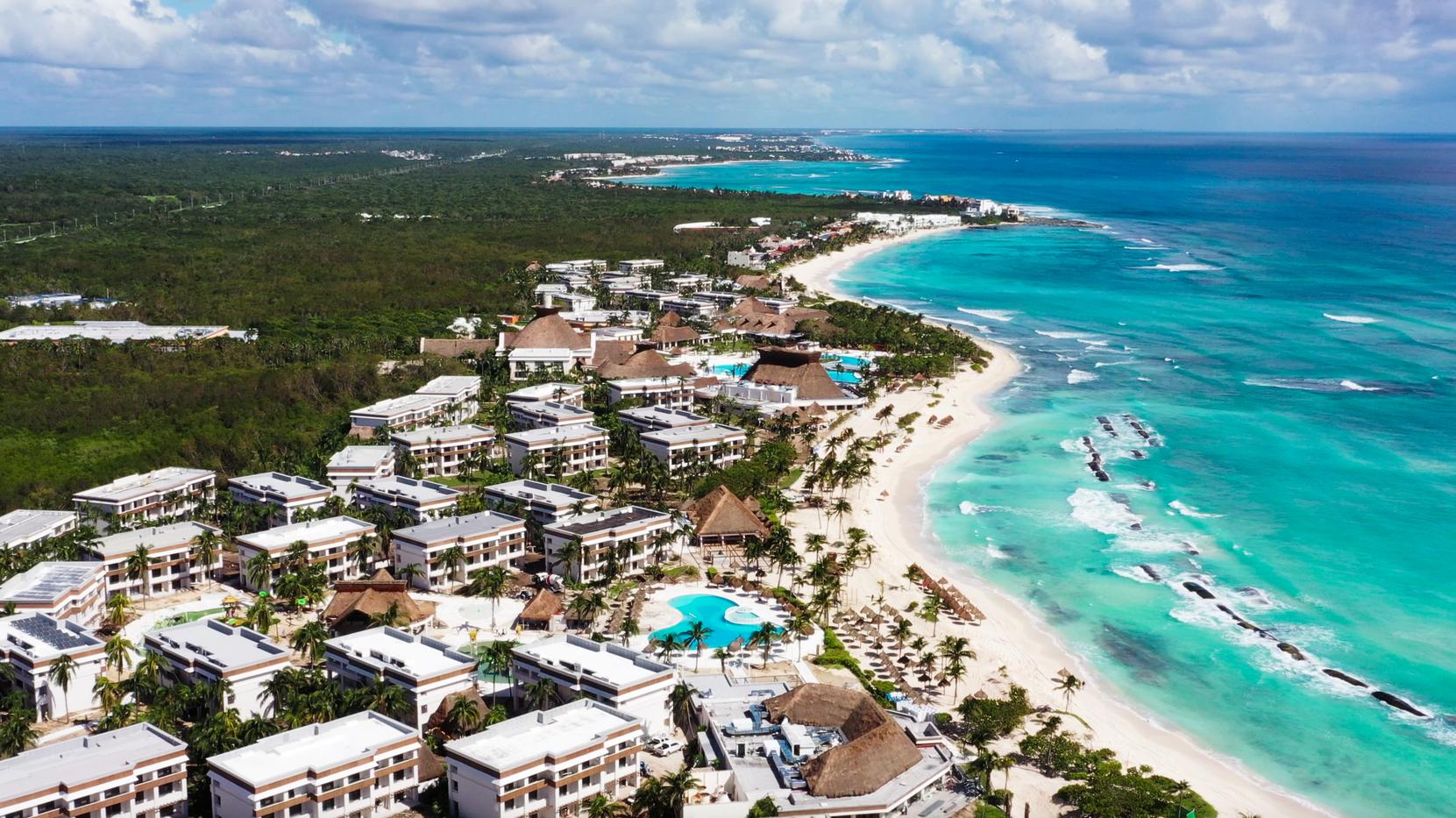 Bahia Principe Grand Tulum Hotel Riviera Maya Exterior photo Aerial view of Playa del Carmen