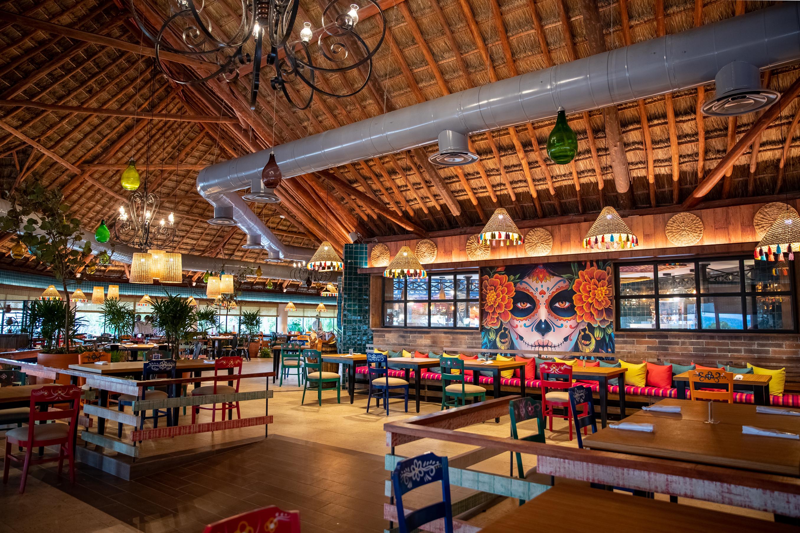 Bahia Principe Grand Tulum Hotel Riviera Maya Exterior photo Interior of a typical restaurant